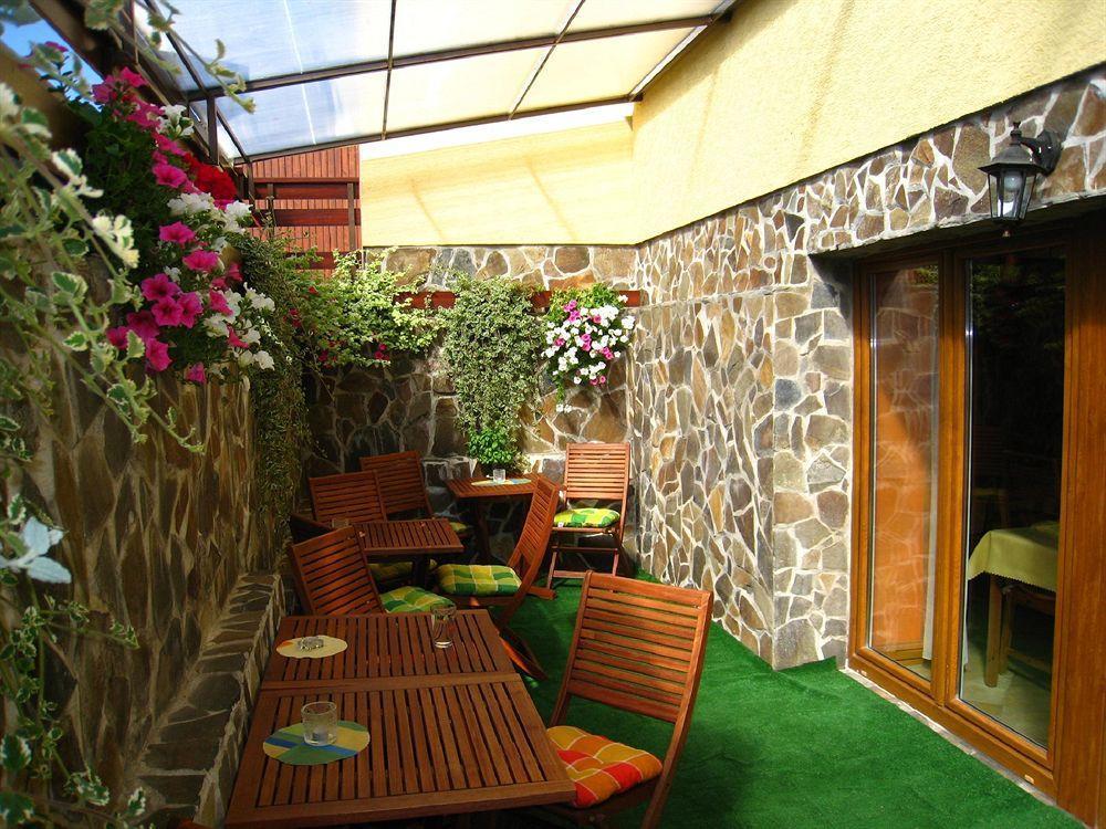 Wellness Penzion Vila Mery Poprad Ngoại thất bức ảnh
